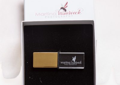 Gold crystal USB flash drive and gift box